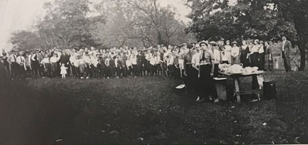 Crystal Cave Springfield Missouri - Old photo - Community Picnic